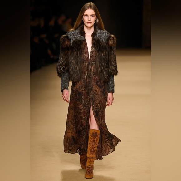 Roberto Cavalli Jackets & Blazers - Vintage Runway Roberto Cavalli Silver Fox Fur Cropped Jacket IT 42